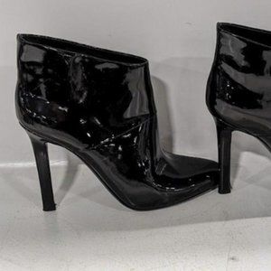 Tamara Mellon Black Patent Boots Size 38